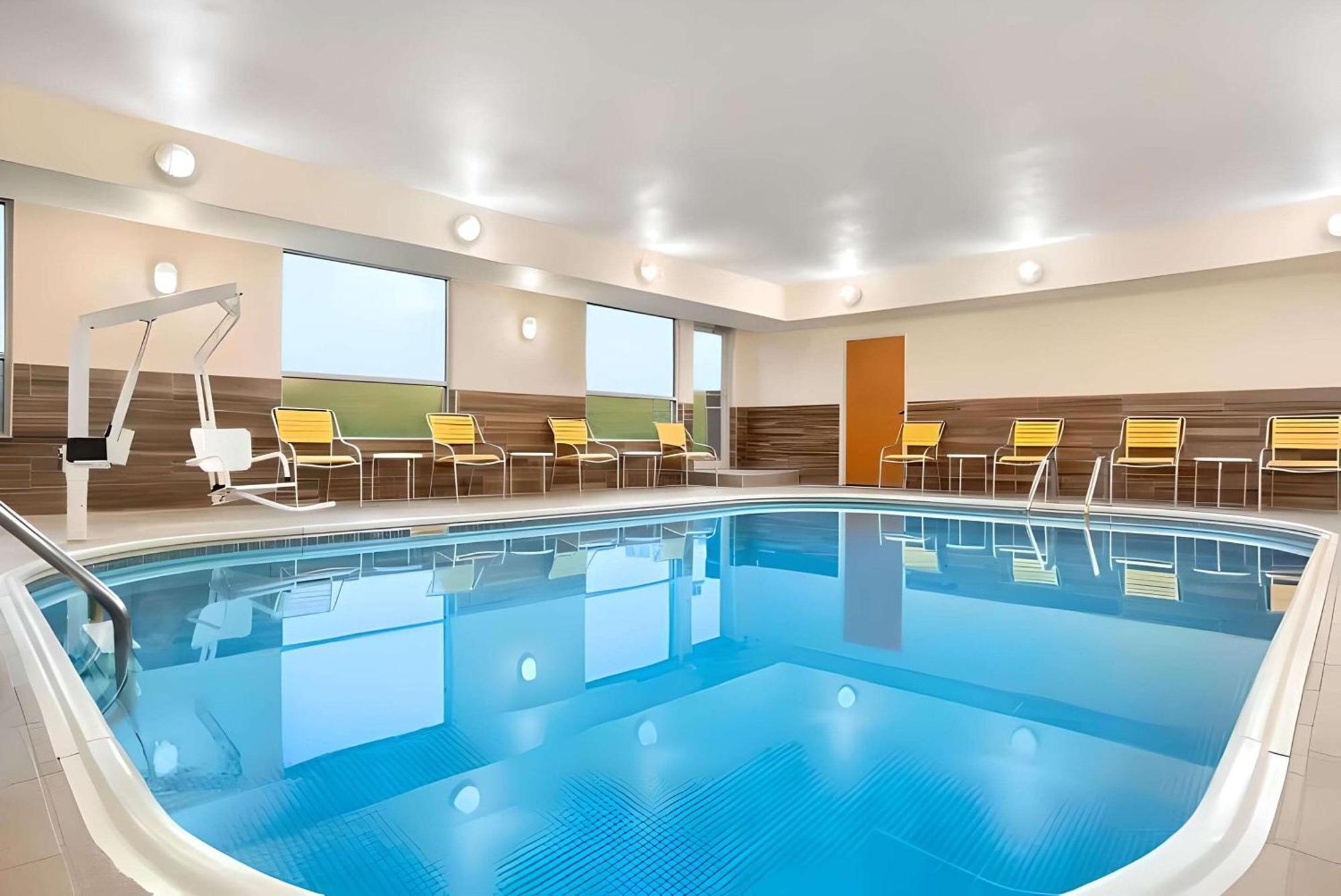 Dubuque Inn & Suites Eksteriør billede