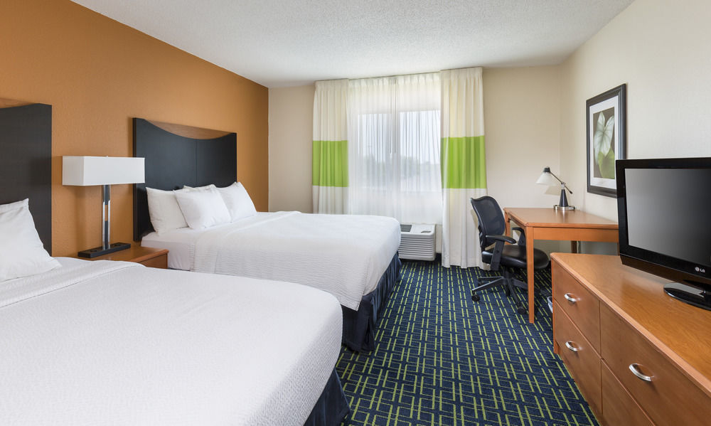 Dubuque Inn & Suites Eksteriør billede