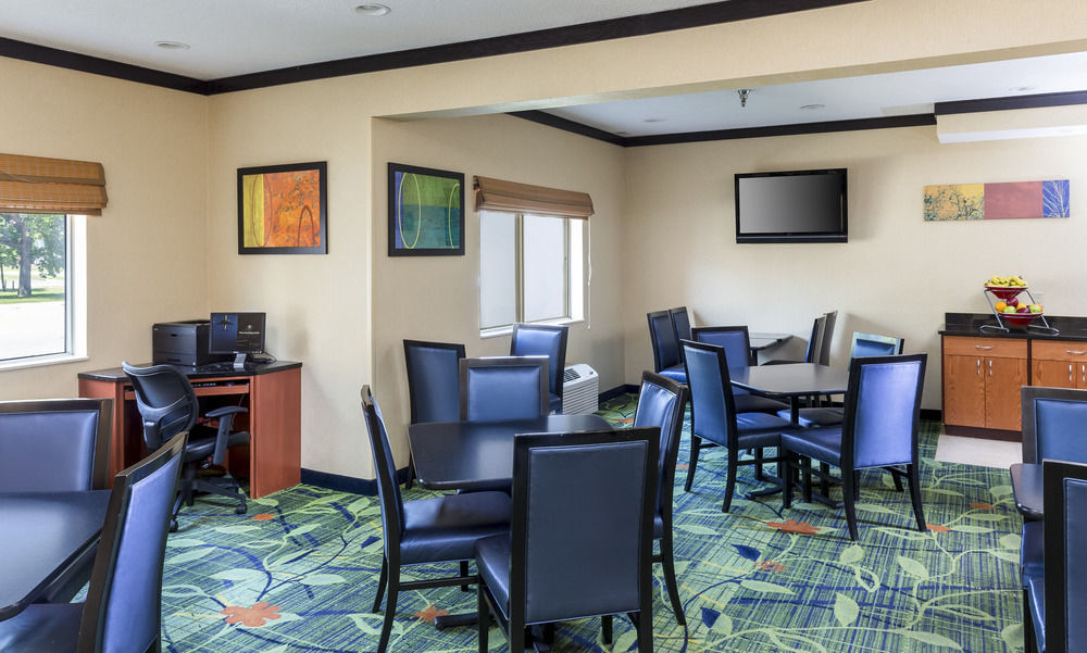Dubuque Inn & Suites Eksteriør billede